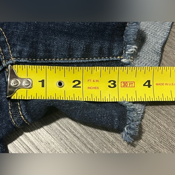 Mossimo Dark Denim Jean Shorts - Raw Hem, Dark Wash, Stretch - Women’s Size 8 - Picture 4 of 8